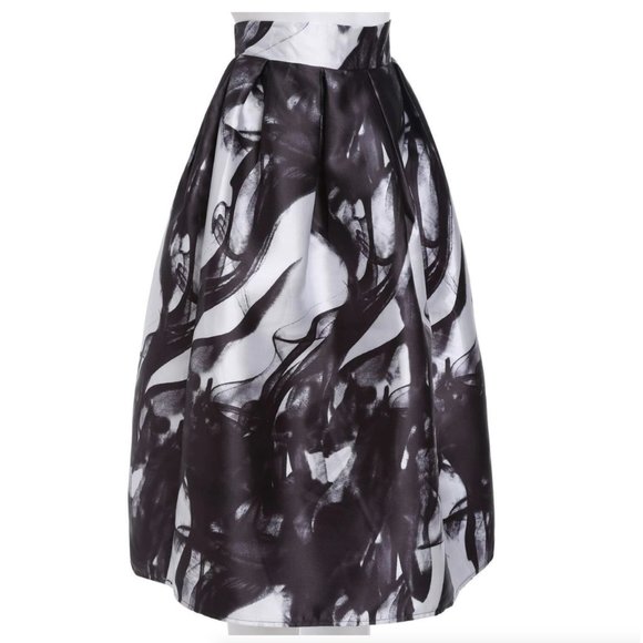 White with black smoke print tea length skirt - Picture 3 of 15